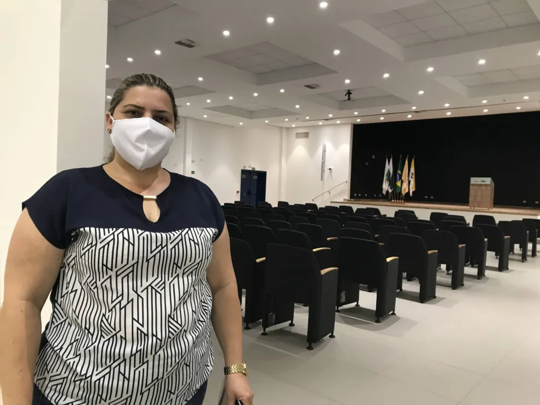 Angélica Furlan  visitou o espaço reformado:  “É sinal de oportunidade e acesso à cultura que poucas cidades pequenas têm" 