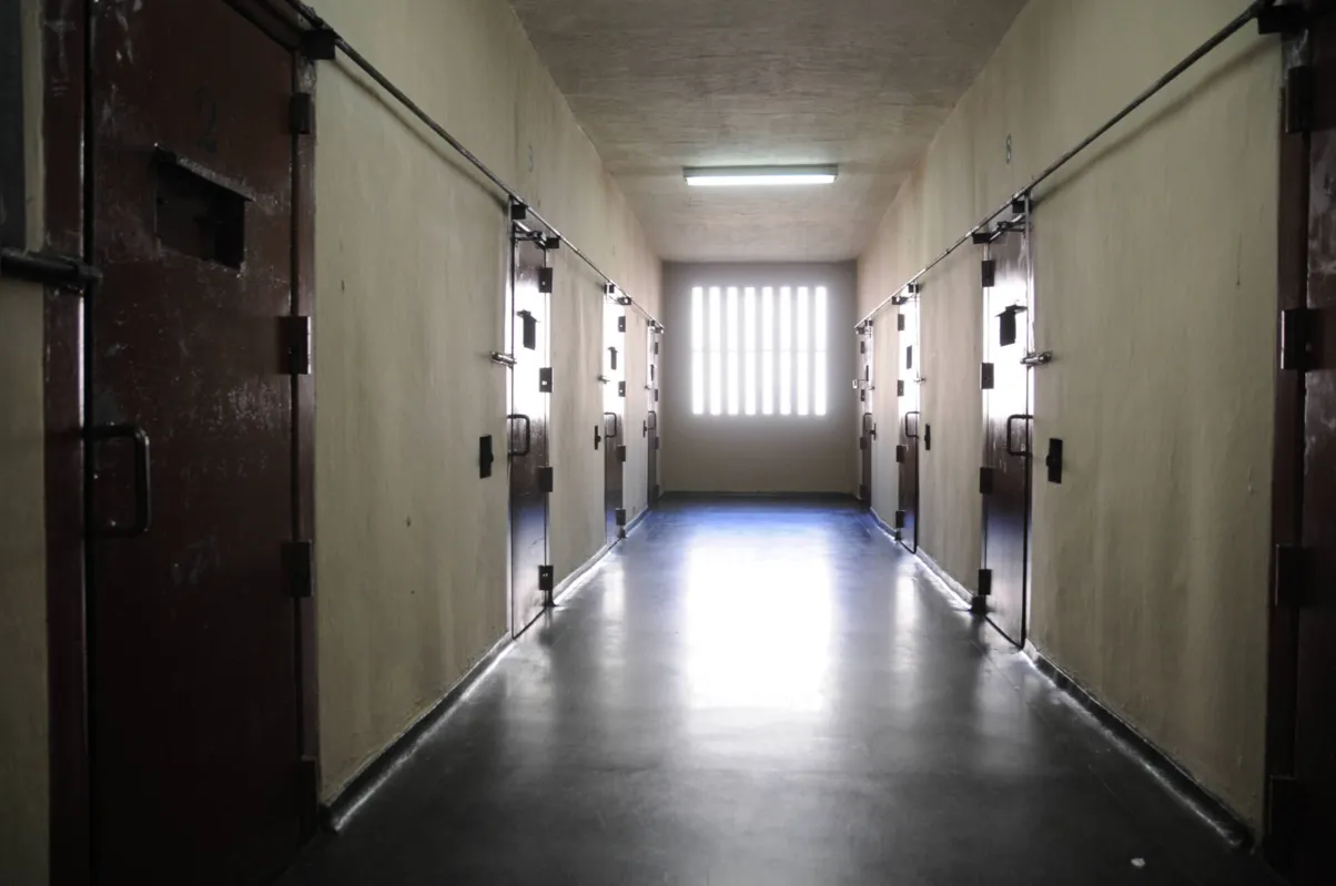 Imagem ilustrativa da imagem Para Câmara, empresas que vencerem licitações municipais devem contratar ex-detentos