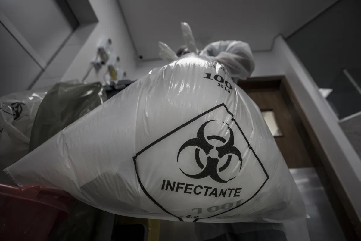 Imagem ilustrativa da imagem Paraná registra mais de 209 mil casos de Covid-19