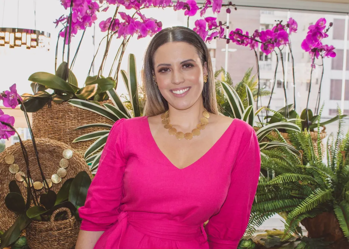 Imagem ilustrativa da imagem ‘Por onde for, floresça’, por Rafaela Ribeiro