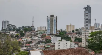 Junior da Femac é reeleito prefeito em Apucarana
