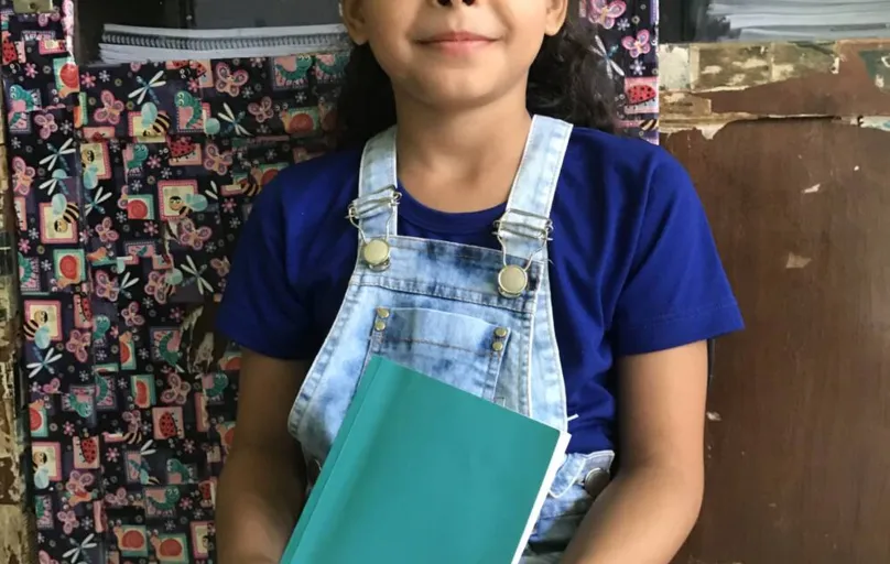 Bianca Costa Batista, 9 anos, 4º ano: "Precisamos de  ventilador e mais salas para que a gente não precise mudar de escola"