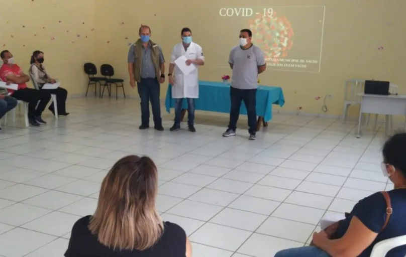Agentes novos de Wenceslau Braz receberam instruções sobre o plano de trabalho do município para combater o avanço da pandemia no município. 