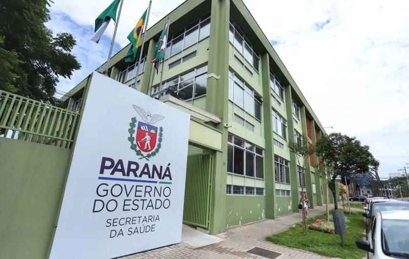 Paraná se aproxima da marca de 200 mil casos confirmados e cinco mil mortes da doença.