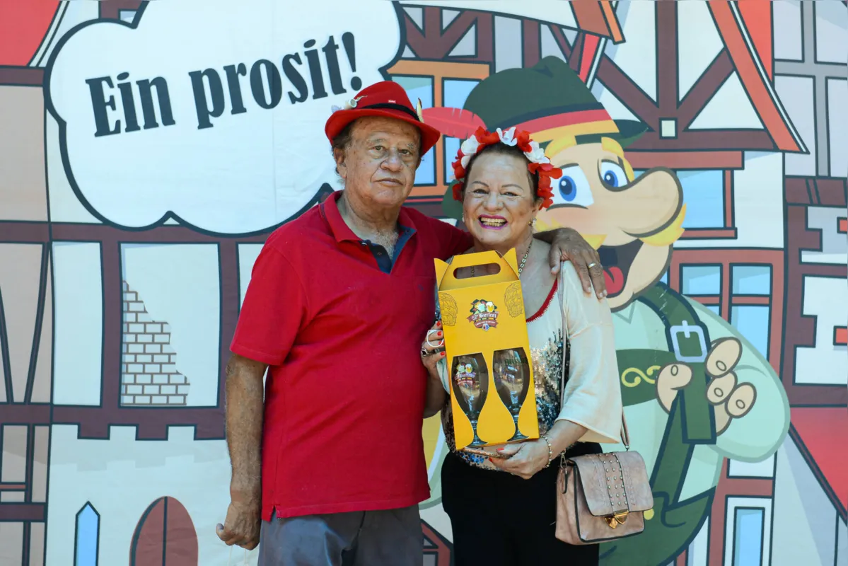 Imagem ilustrativa da imagem Associados  da  Arel comemoraram  a Bierfest em casa