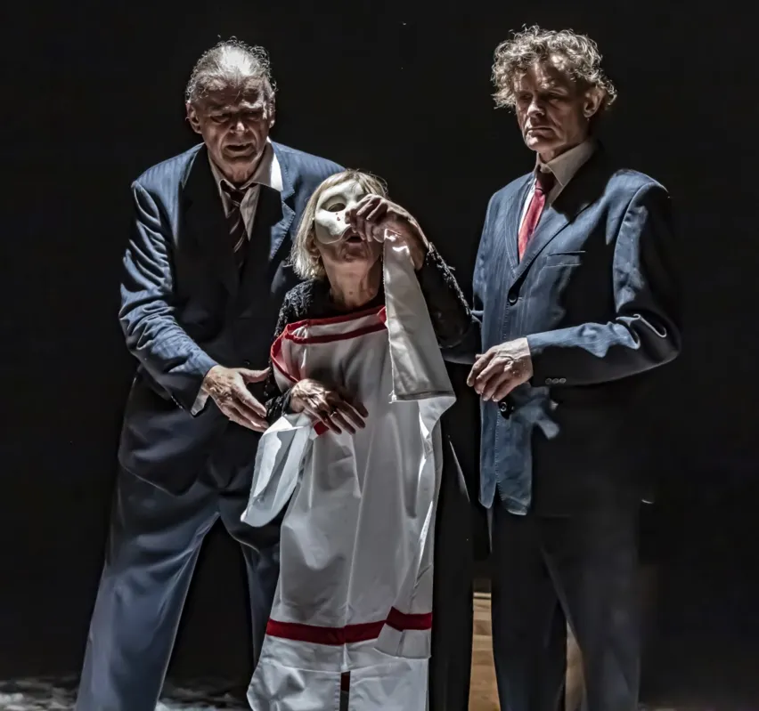 A cena visceral do Odin Teatret também está presente na mostra