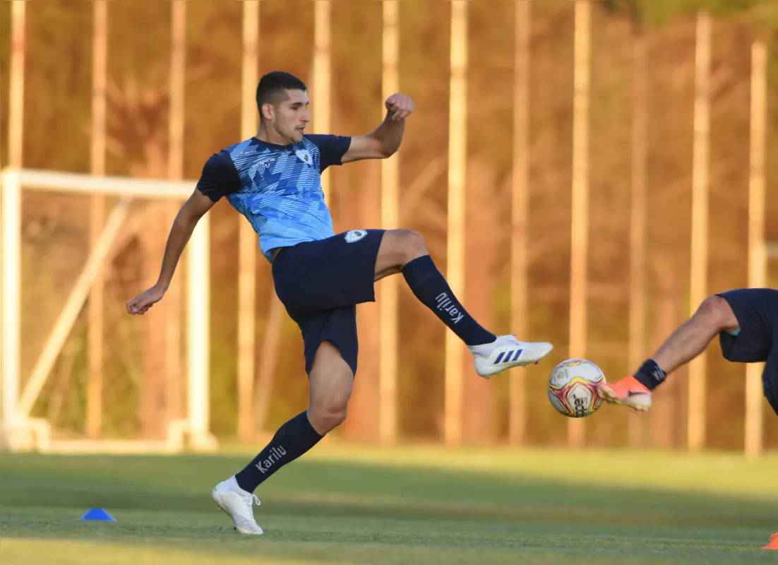 Depois de cumprir a quarentena pela Covid-19, Matheus Bianqui pode reaparecer no jogo de sábado contra o Volta Redonda