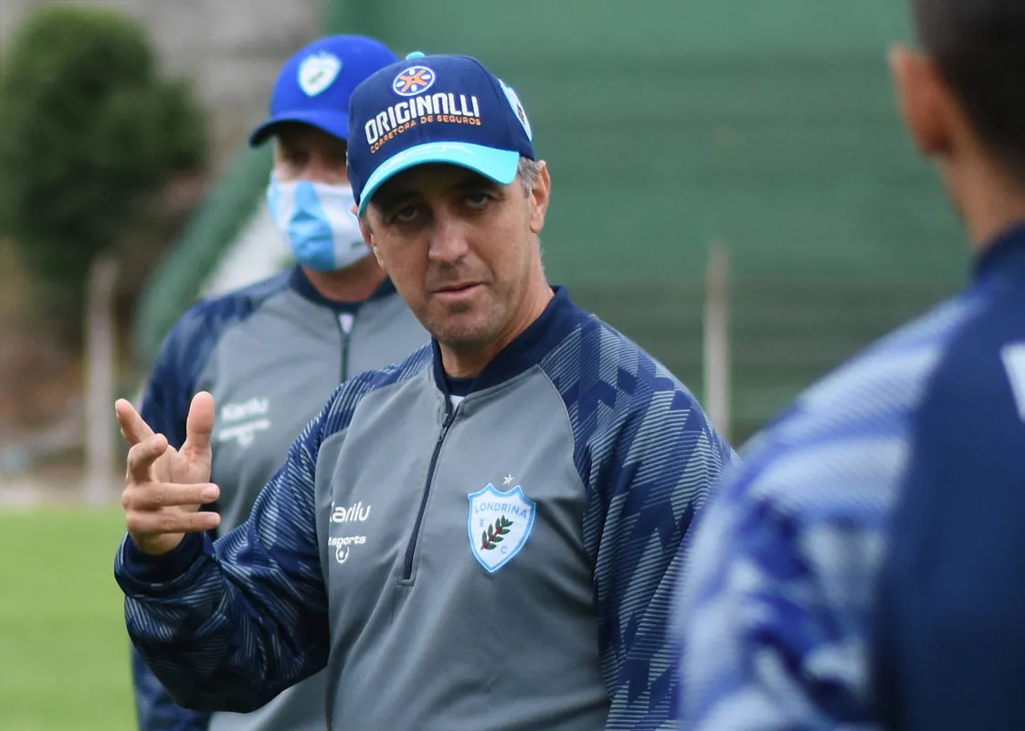 Alemão: "Quem sabe ela (vitória) venha agora justamente no momento que precisamos para consolidar a nossa classificação"