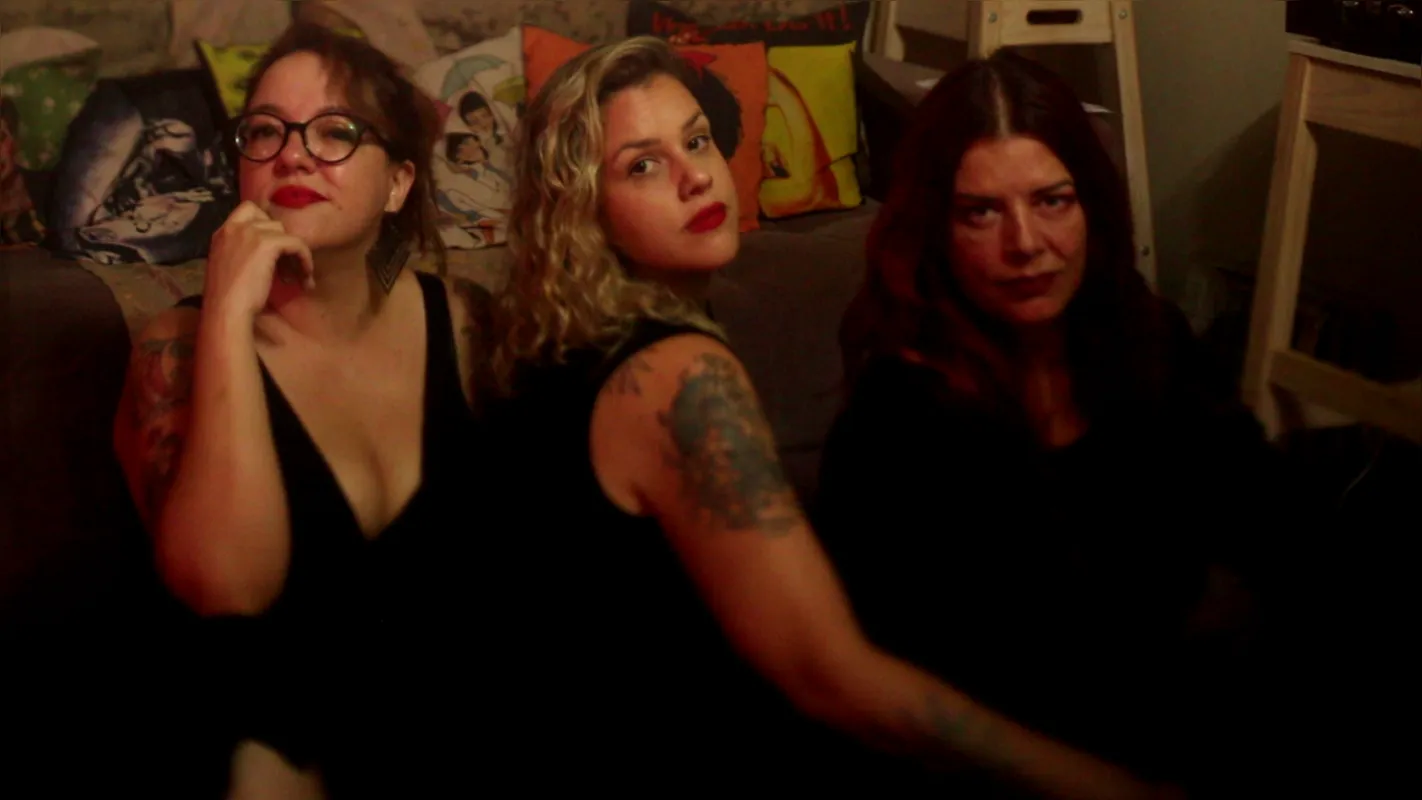 Samantha Abreu, Marina Stuchi e Christine Vianna: projeto de poesia em vídeo
