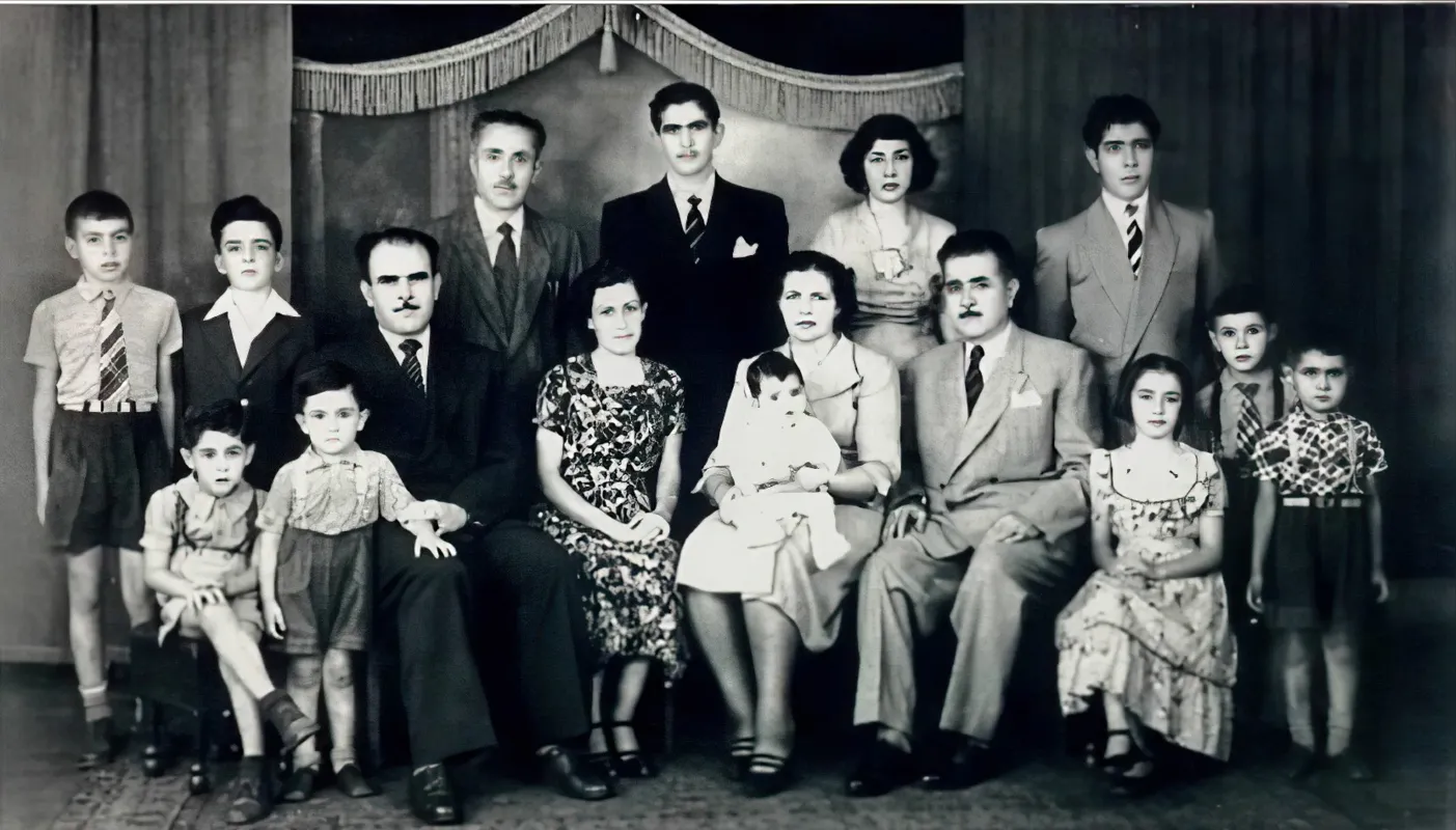 Imagem ilustrativa da imagem Tripla comemoração para a família Hauly
