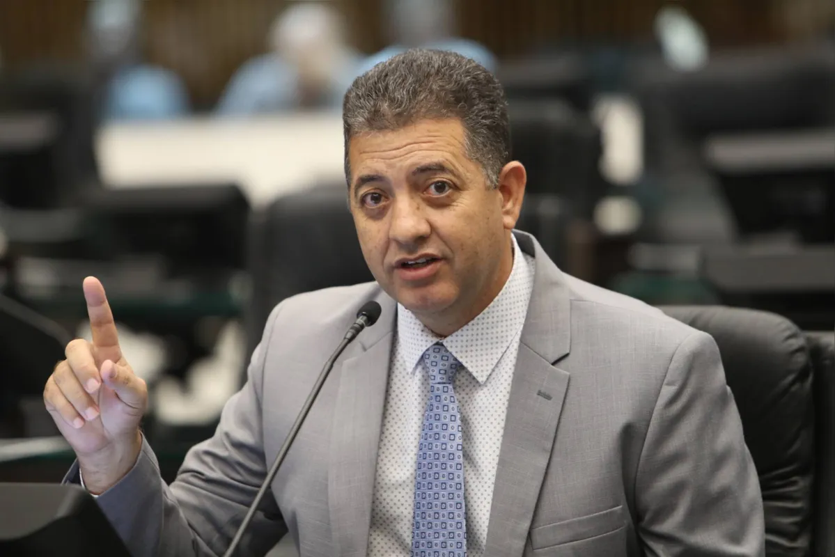 O deputado estadual Cobra Repórter (PSD)