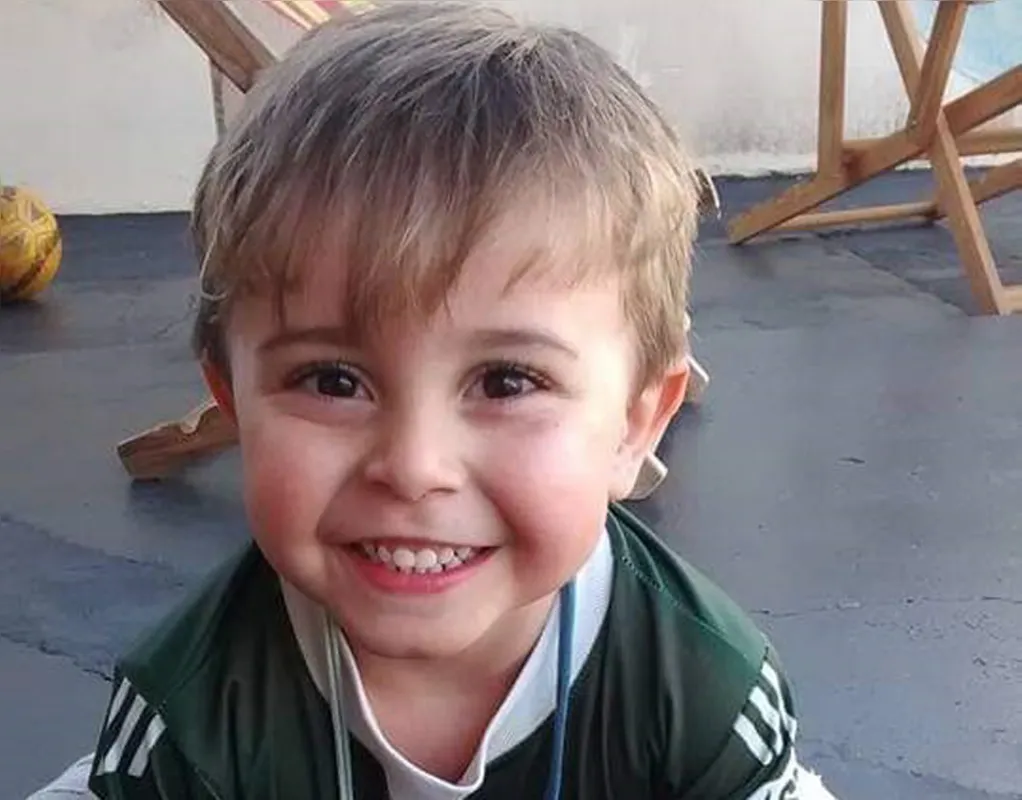  Arthur Machado, 8 anos, enfrentou quimioterapia e cirurgia para enxerto ósseo: início de uma nova etapa na vida  