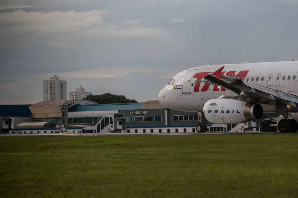 Imagem ilustrativa da imagem Edital de concessão do Aeroporto de Londrina será lançado nesta sexta (18)