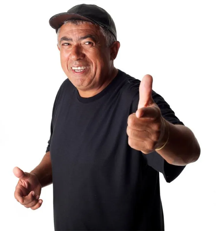  Edvaldo Santana convidou uma banda de primeira para o relançamento de seu disco 