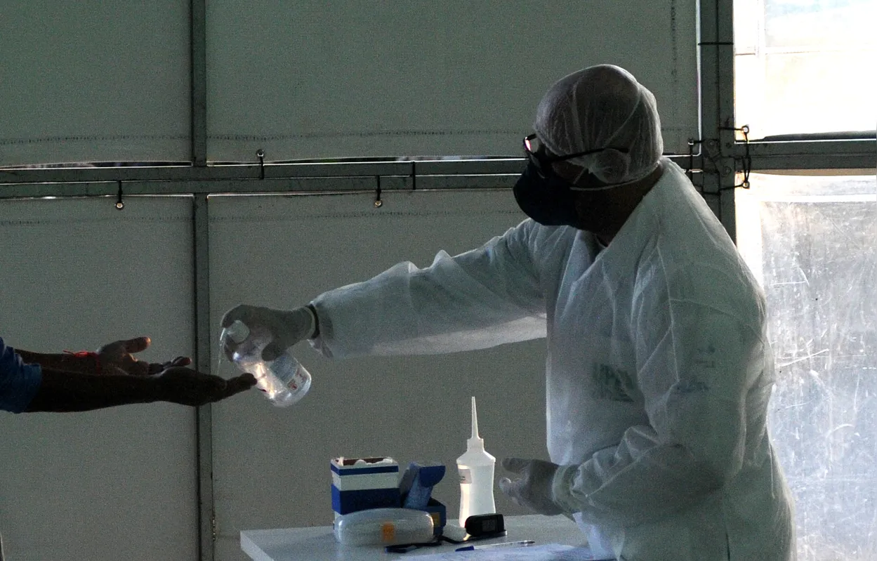 Novos quatro óbitos e 304 pacientes contaminados em relação ao boletim anterior
