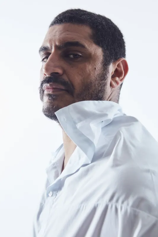 Singles com participação de Rubel e Criolo foram lançados na última sexta-feira (8)