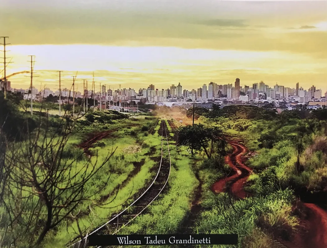 Foto de Wilson Tadeu Grandenetti mostra os contrastes evidentes com o crescimento da cidade 