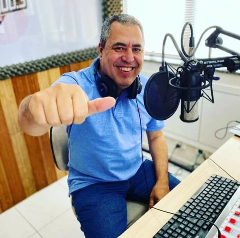 Imagem ilustrativa da imagem Morre o radialista Carlos Oliveira, de Londrina