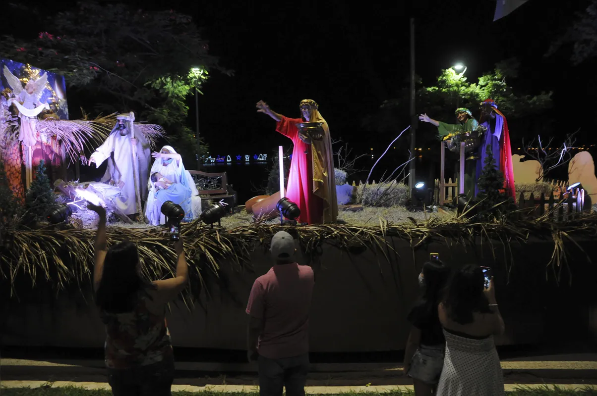 Imagem ilustrativa da imagem Para quem você quer mandar um Feliz Natal?