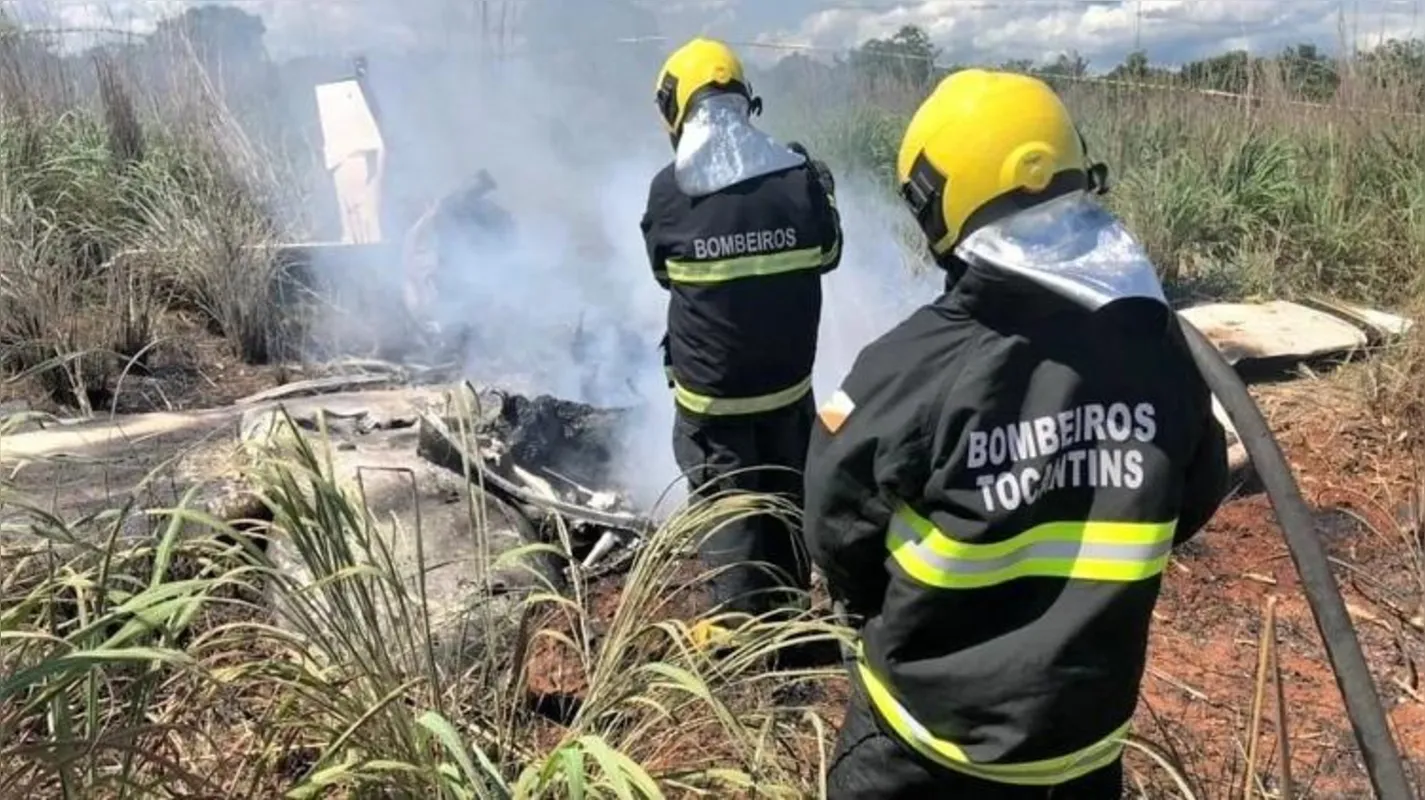Imagem ilustrativa da imagem Acidente com avião mata quatro jogadores e presidente do Palmas