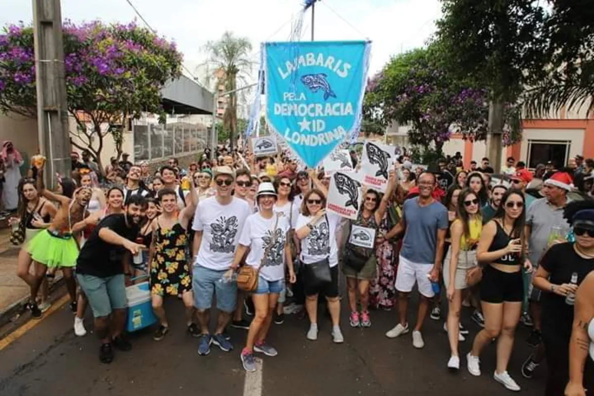 “Se o bloco Lambaris - Ideias Democráticas desfilasse este ano, o grito seria: Vacina já! E Fora Bolsonaro!”, diz integrante