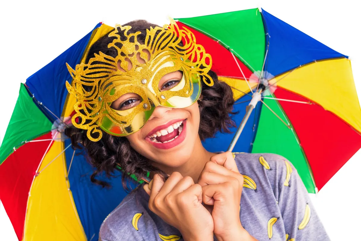 Imagem ilustrativa da imagem Carnaval com outra máscara e no isolamento