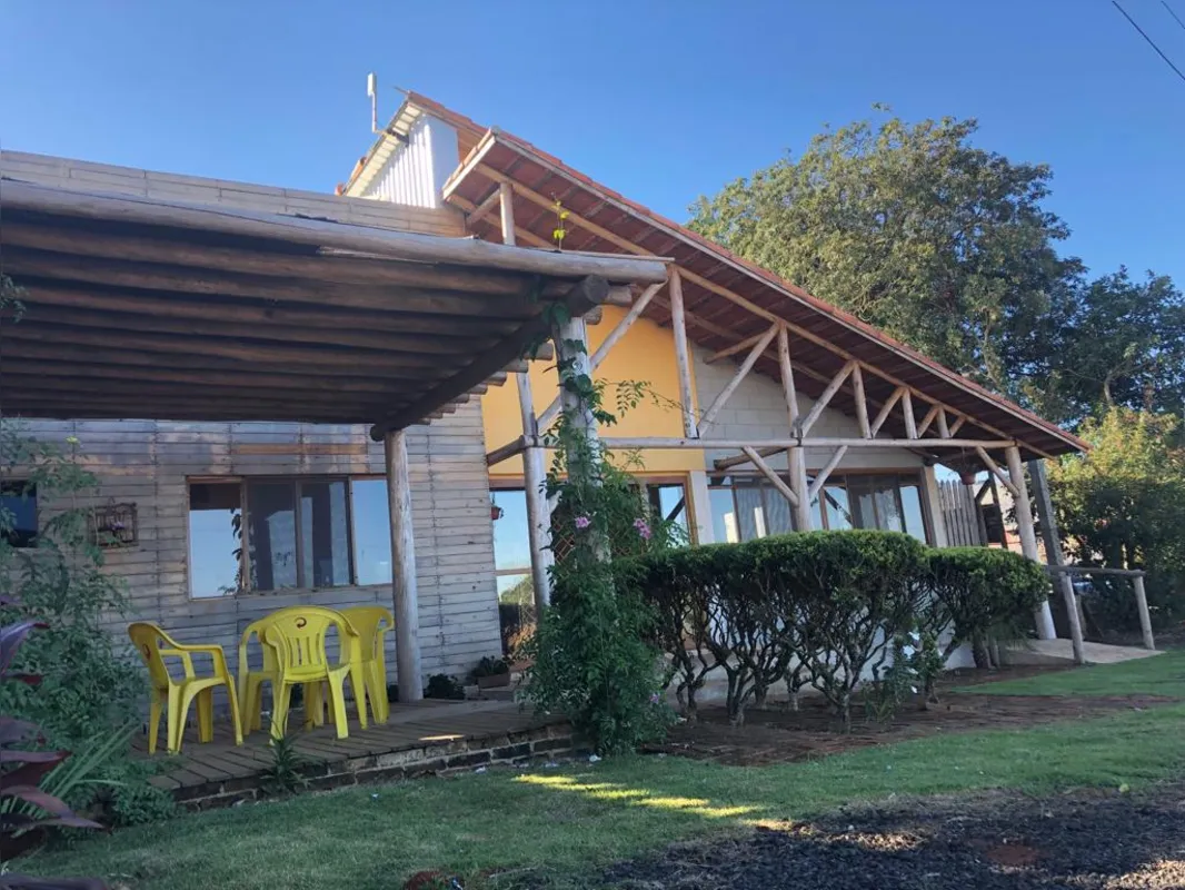 Restaurante serve porco na lata e outras variações da carne suína