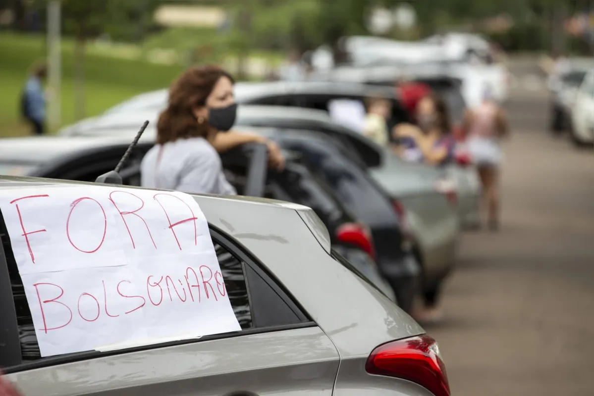 Protesto pede: vacina, volta do auxílio emergencial e saída de Bolsonaro