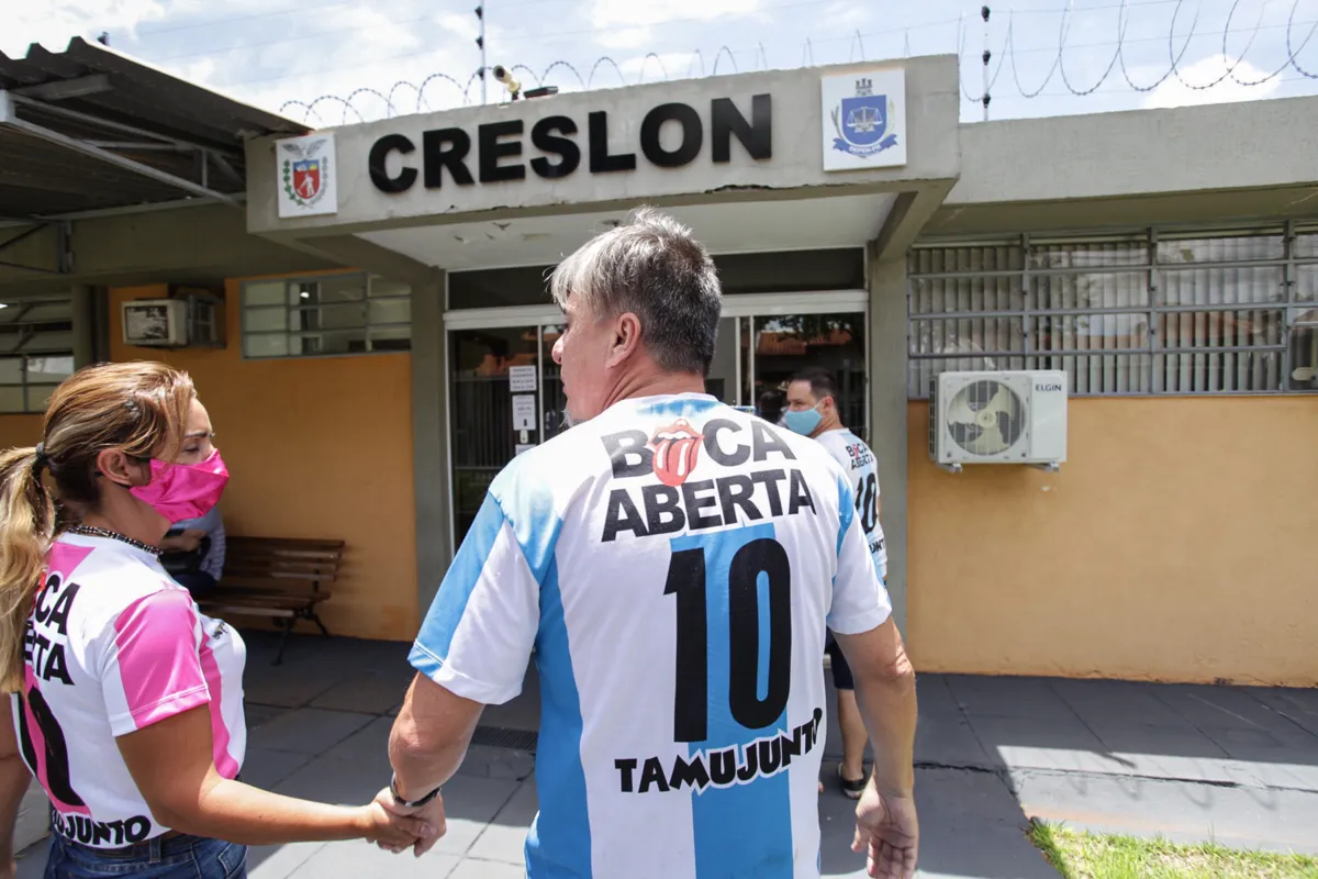 Imagem ilustrativa da imagem Deputado Boca Aberta se apresenta no Creslon para cumprir pena