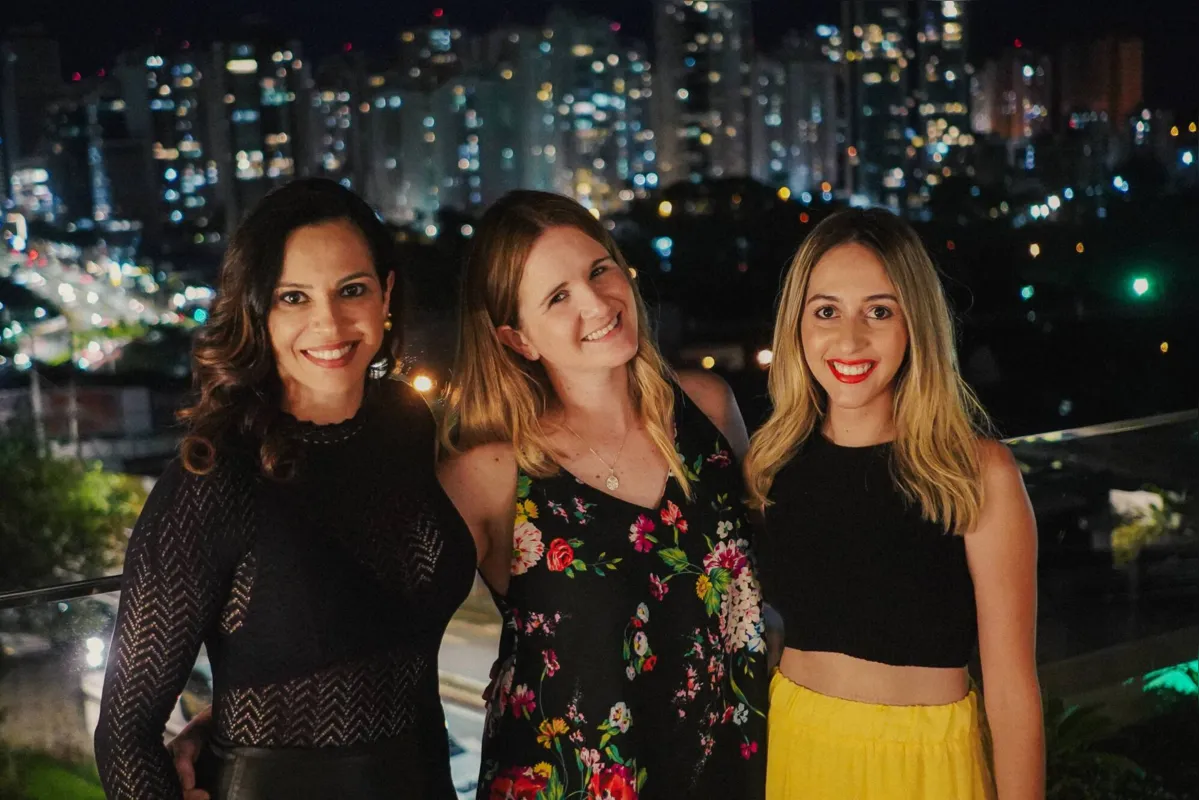 Sandriane Campos, Valéria Novak e Karla Quitéria