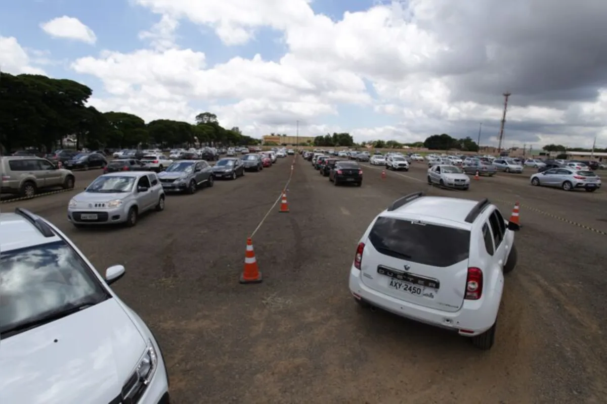 Imagem ilustrativa da imagem Mais de 3,7 mil foram imunizados neste final de semana em Londrina
