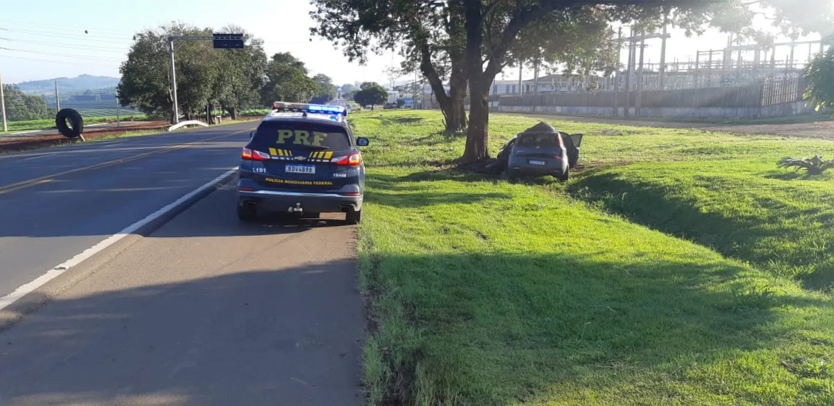 Imagem ilustrativa da imagem Motorista e passageiro morrem em acidente no Norte Pioneiro