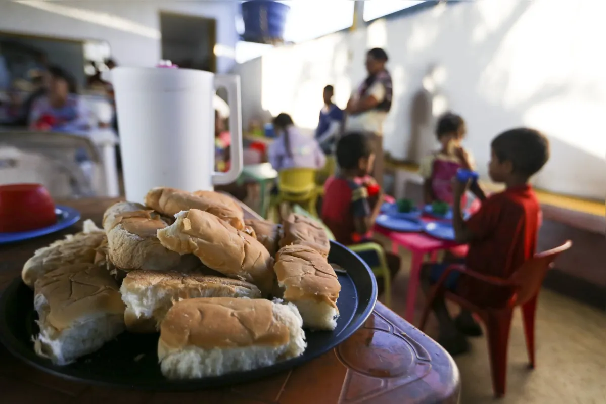 Paróquia de Pacaraima oferece café da manhã para imigrantes venezuelanos diariamente