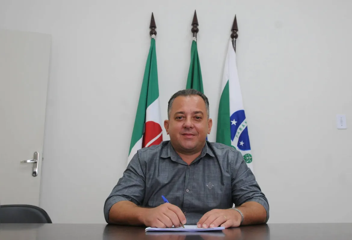 Imagem ilustrativa da imagem Prefeito de Cambé vê crescimento econômico como desafio de governo