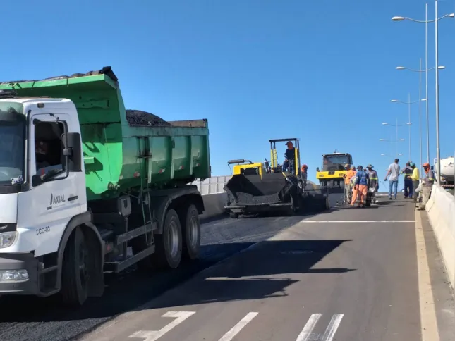 Aplicação do novo asfalto não trará custos ao município