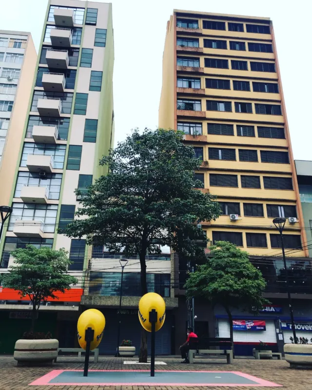 Imagem ilustrativa da imagem A CIDADE FALA - Os edifícios