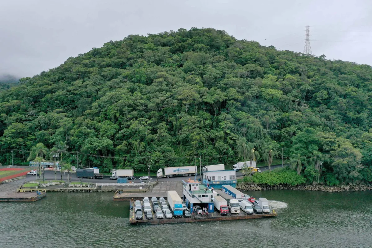 Empresa operadora assumiu o ferry no dia 8 deste mês.