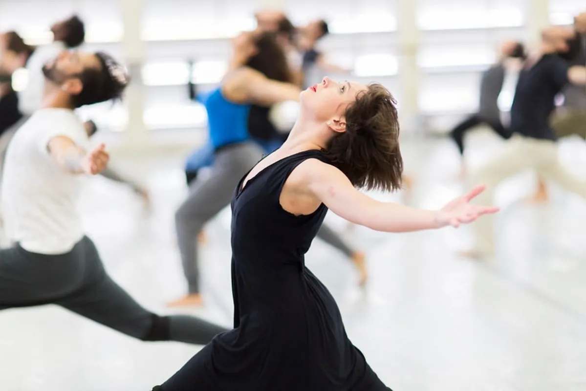 Imagem ilustrativa da imagem Bailarinos do Guaíra oferecem oficina on-line gratuita