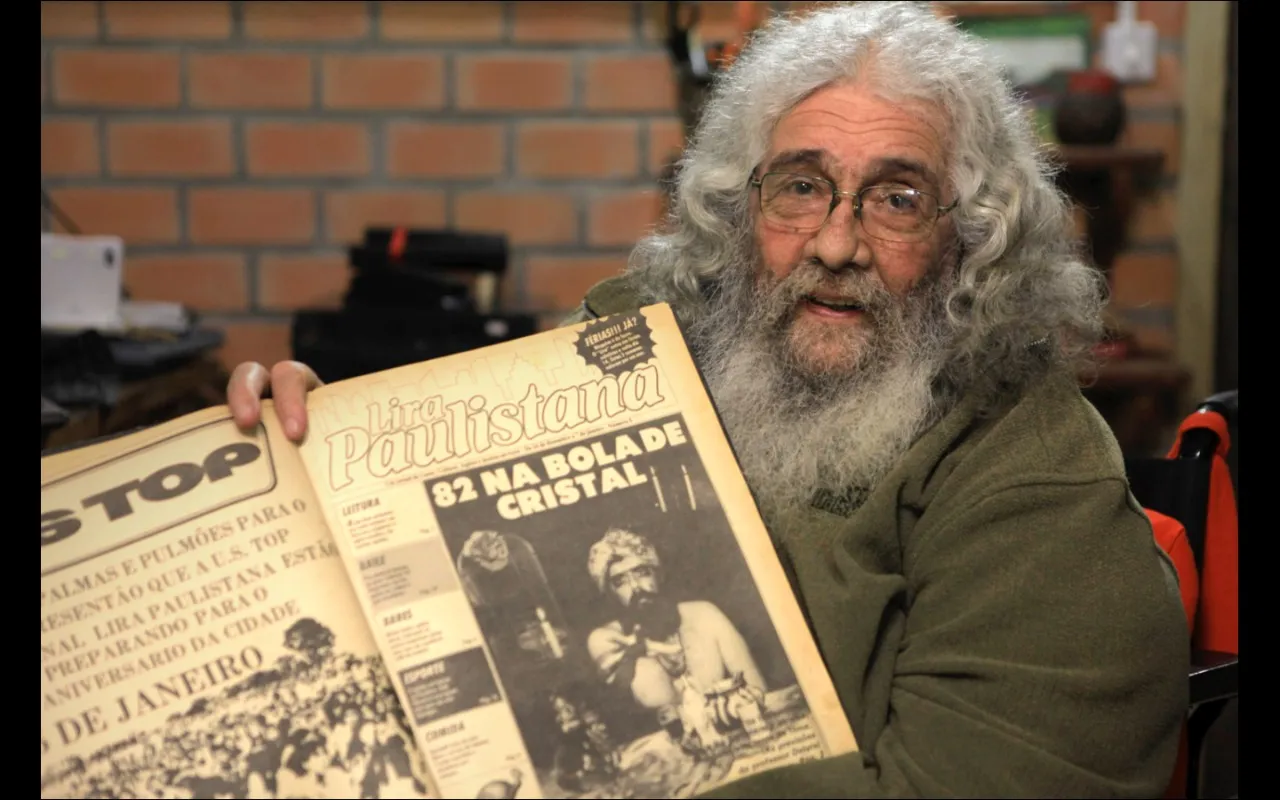 Fernandão com o jornal Lira Paulistana: referência cultural alternativa entre as décadas de 70 e 80 