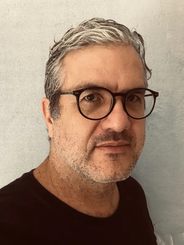 O artista visual Danillo Villa homenageia a Concha a partir do verso "Eu te Darei o Céu Meu Bem"

