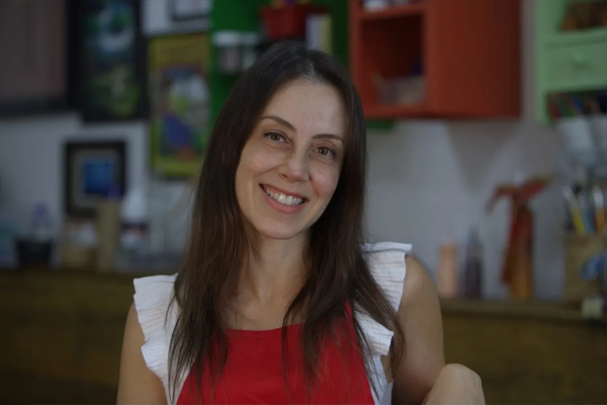 Lara Haddad explica que é preciso respeitar cada etapa do desenvolvimento motor e cognitivo da criança 