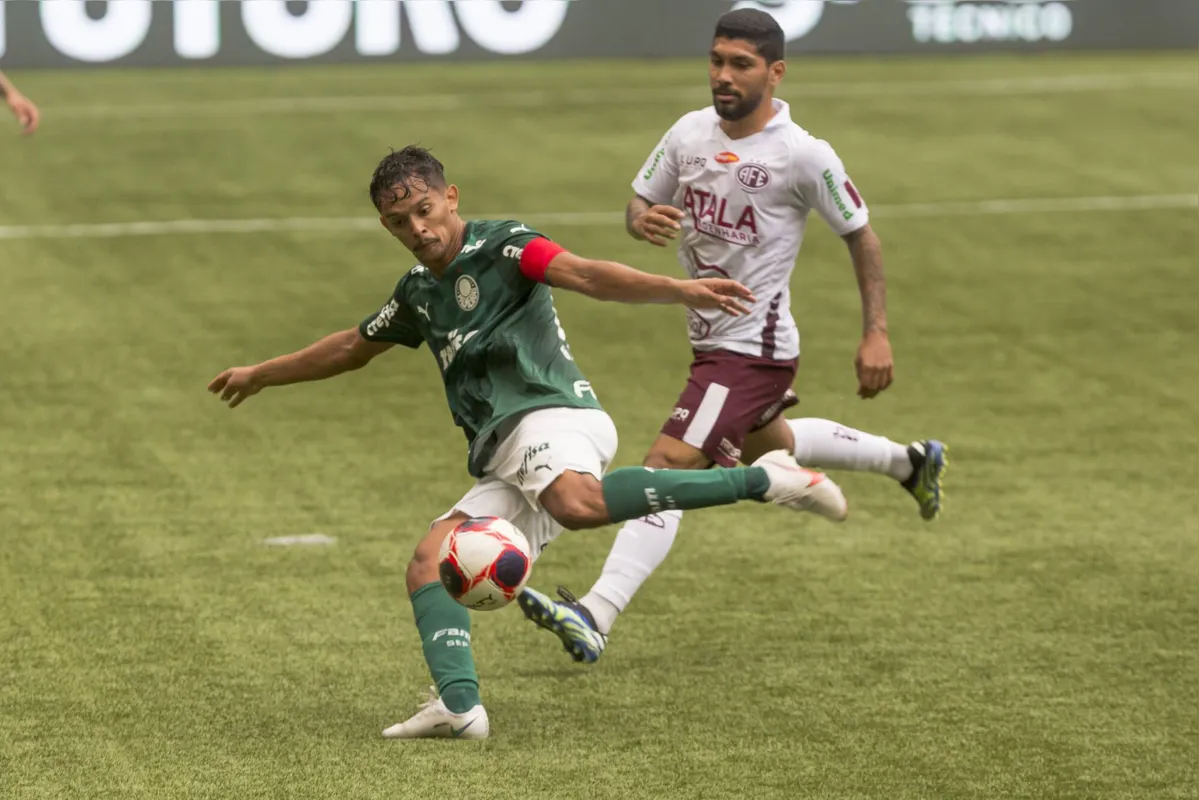 Imagem ilustrativa da imagem Federação Paulista aguarda conversa com Doria, mas confirma São Bento x Palmeiras em BH