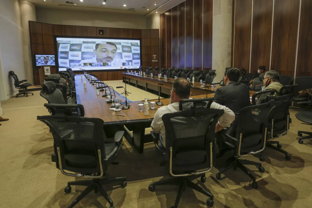 Imagem ilustrativa da imagem Governadores do Sul discutem nesta quarta consórcio de aquisição de vacinas
