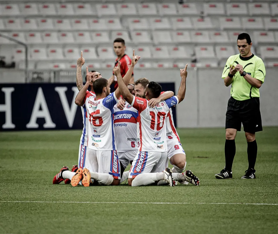 Falsificação dos testes teria ocorrido antes do jogo contra o Athletico, na quinta passada (22)