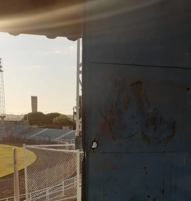 Imagem ilustrativa da imagem Londrina tem prejuízo de R$ 100 mil com arrombamentos no VGD