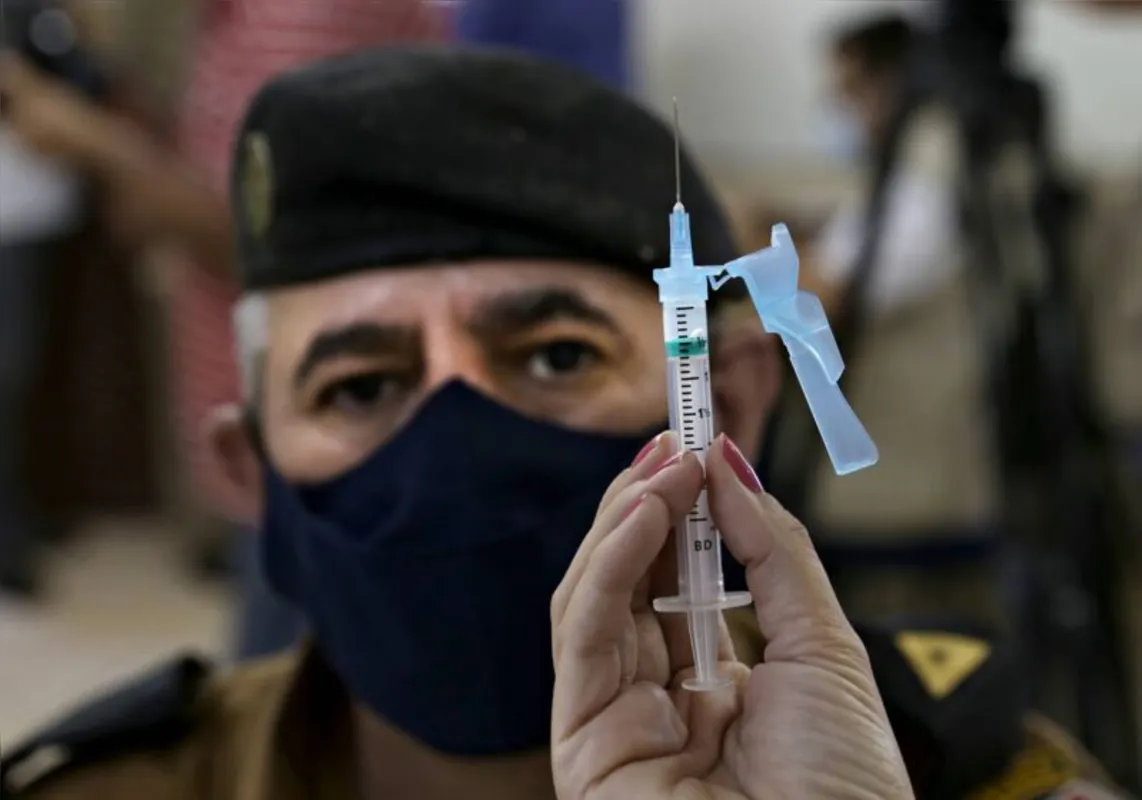 Imagem ilustrativa da imagem MPF recorre para suspender vacinação de profissionais de segurança em Londrina