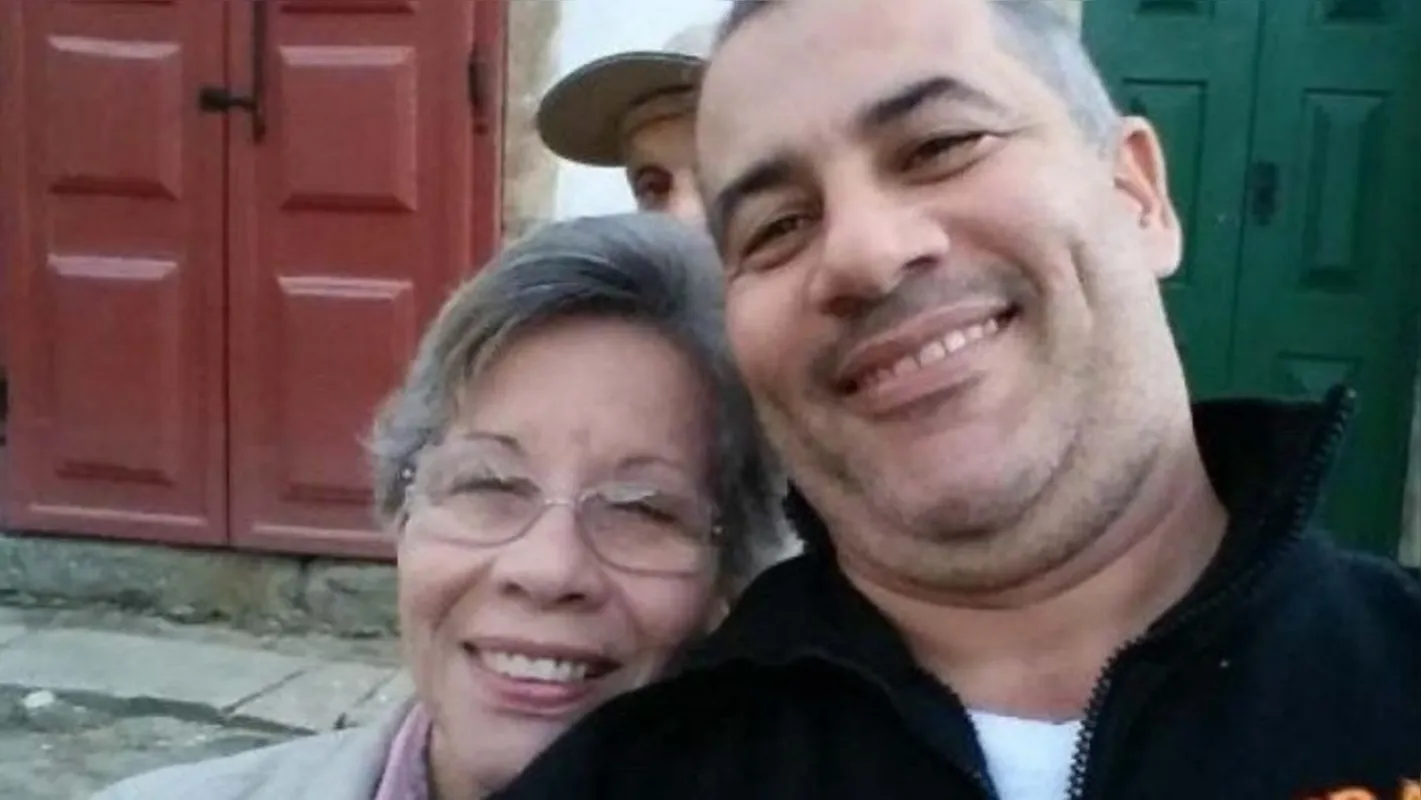 Dona Wanda e seu filho Alexandre Terra