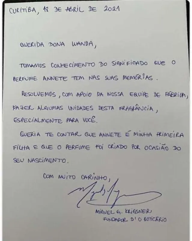 Imagem ilustrativa da imagem Marca refaz perfume para amenizar luto de mãe que perdeu o filho para a Covid-19