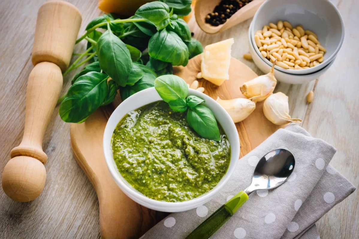 Molho pesto: tradicional, cai bem com vários tipos de massa