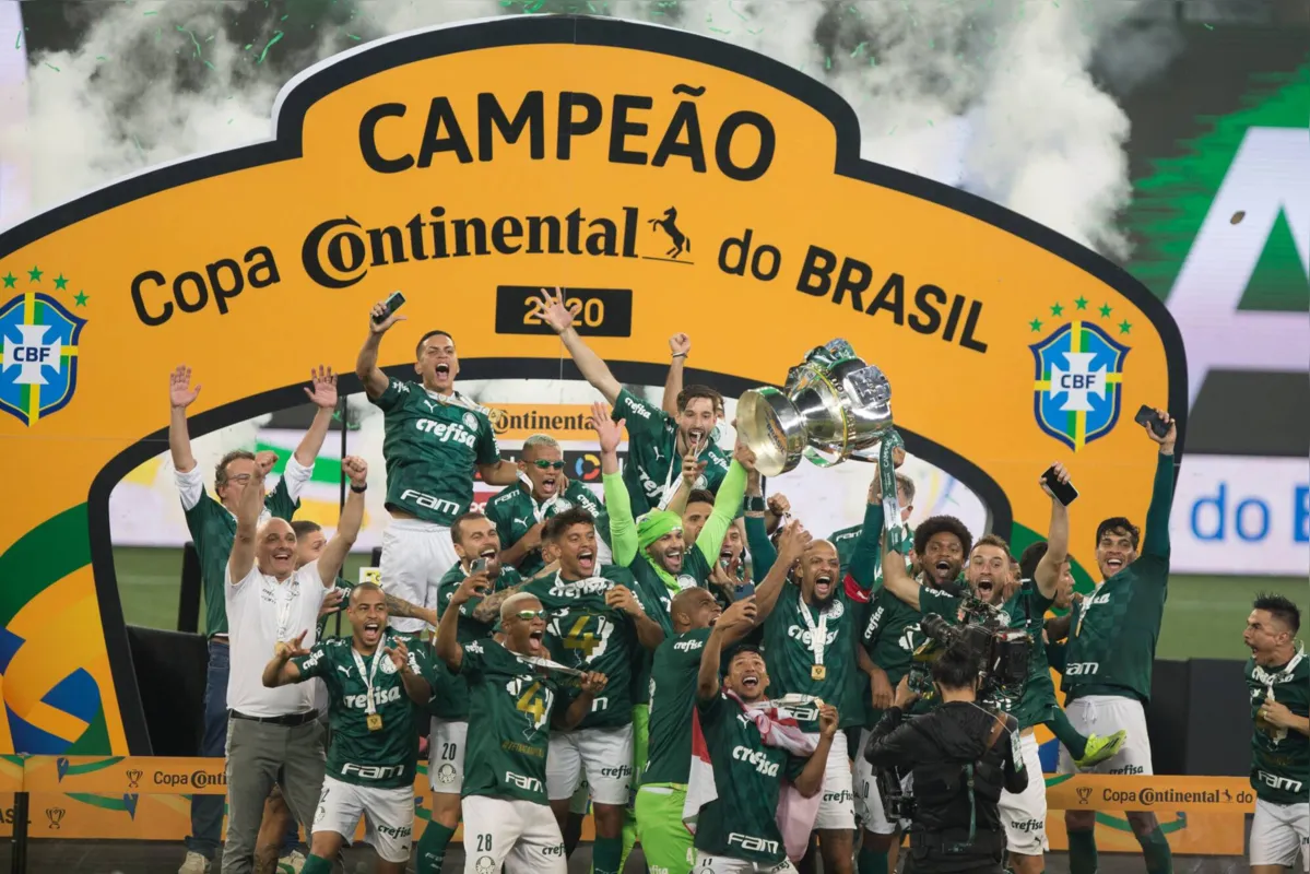 Imagem ilustrativa da imagem Palmeiras vence o Grêmio e conquista o tetra da Copa do Brasil